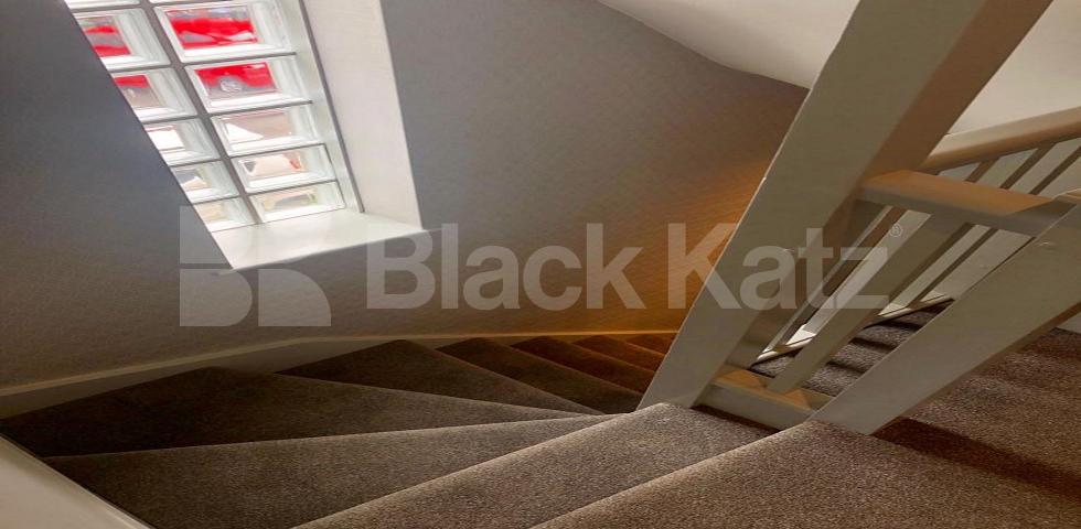 			NEW INSTRUCTION, 4 Bedroom, 1 bath, 1 reception Mews House			 Rodenhurst Road, Clapham South